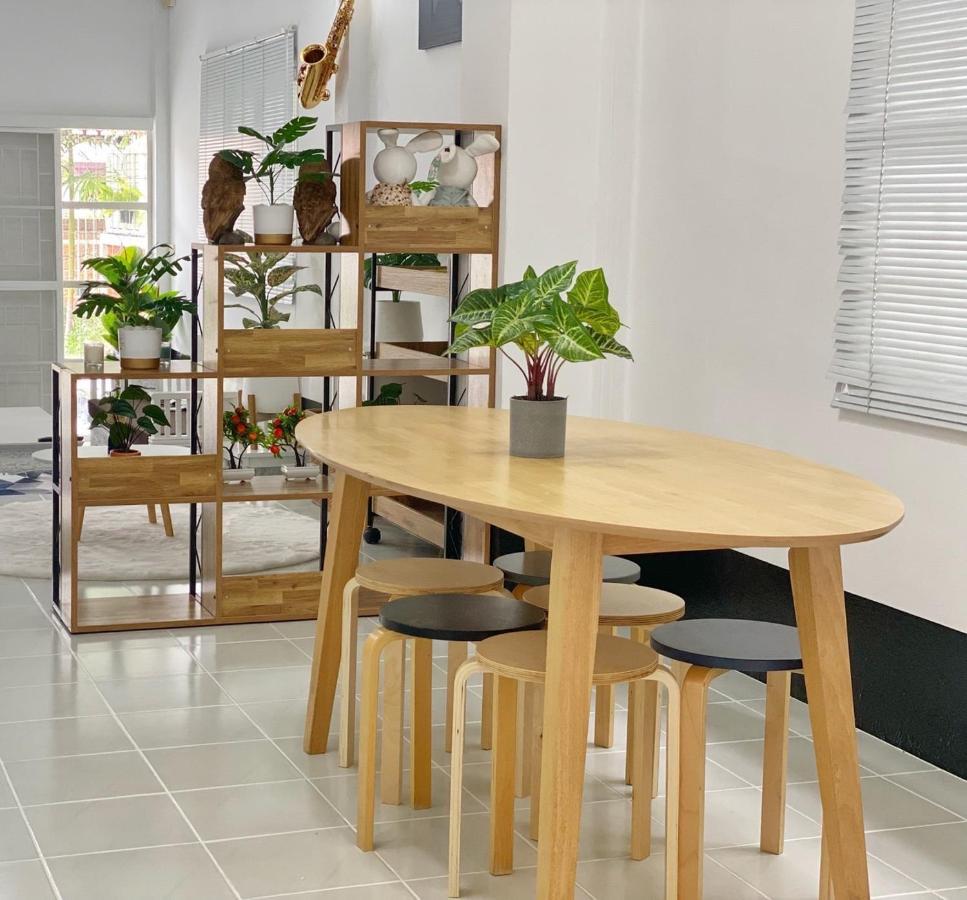 Boxsoon Nimman 2 # 4Beds 3Baths Βίλα Τσιάνγκ Μάι Εξωτερικό φωτογραφία